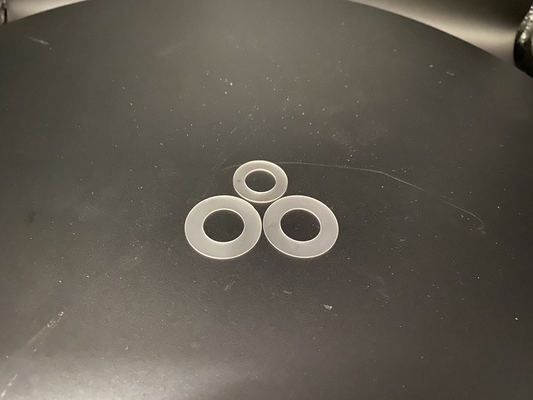 Piesoelettrico personalizzato Wafer di niobato di litio Anello Forma di orientamento Z-taglio X-taglio