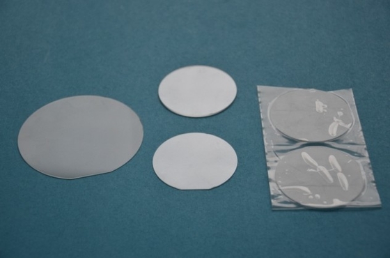 2", 3", 4", 6" Sapphire Wafer Al2O3 Cristallo Substrato doppio lato lucidato per ottica
