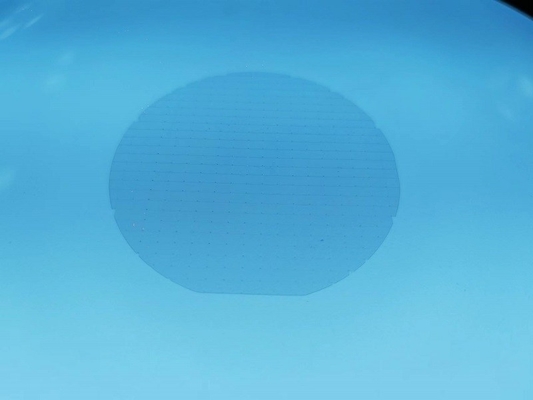 Alta resistenza agli urti termici Wafer di zaffiro a LED lucidato da una sola parte con BOW 10um