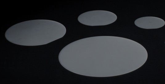 Wafer di vetro senza alcalini Materiale ideale per processi ad alta temperatura e applicazioni impegnative