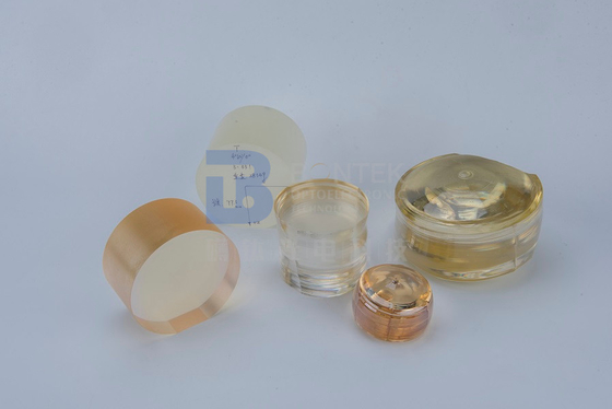 4" 6" 8" wafer del niobato di litio LiNbO3 hanno visto il grado ottico