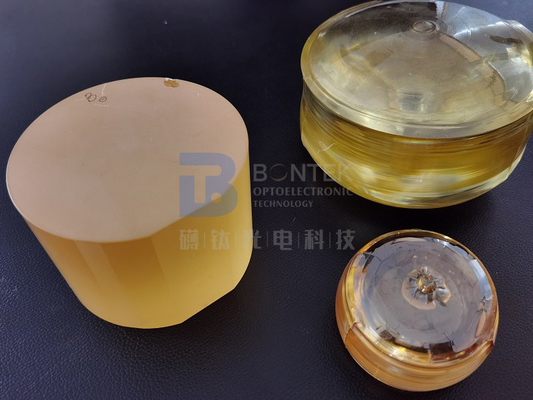 4" 6" 8" wafer del niobato di litio LiNbO3 hanno visto il grado ottico