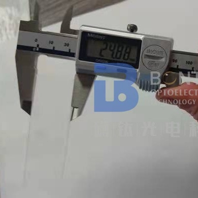 Wafer del niobato di litio del Ra 1nm utilizzato nelle regioni visibili di Mezzo infrarosso e vicine all'infrarosso
