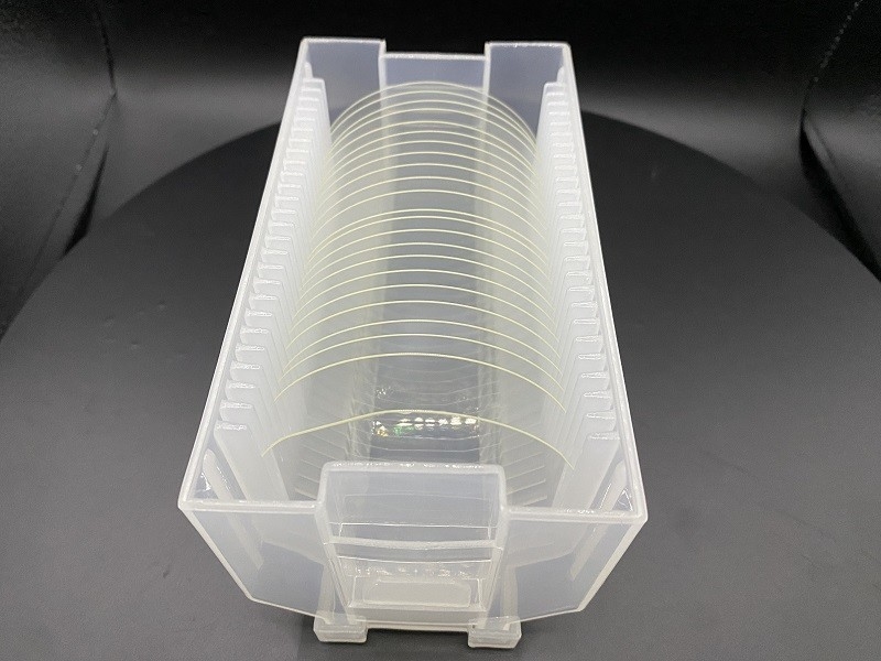 Wafer di silice fuso di grado UV 3' 4' 6' JGS1 JGS2 JGS3 per vetro e quarzo