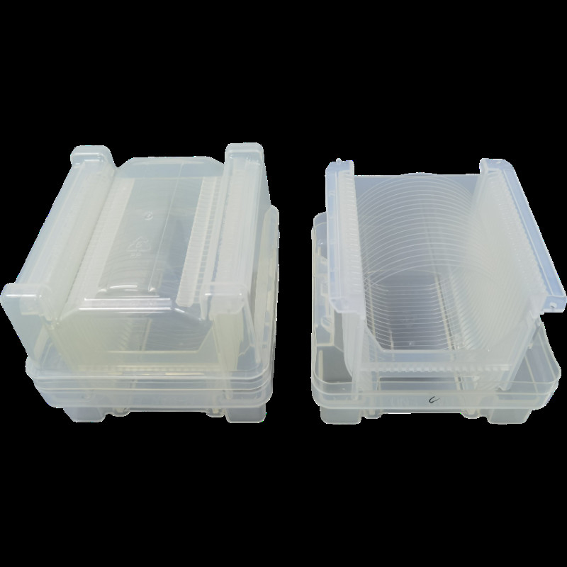 Wafer di silice fusa di precisione: planarità e parallelismo garantiti per un'integrazione senza problemi